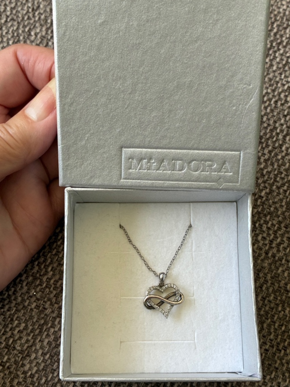 ADORA Silver Heart Infinity Necklace - Silver